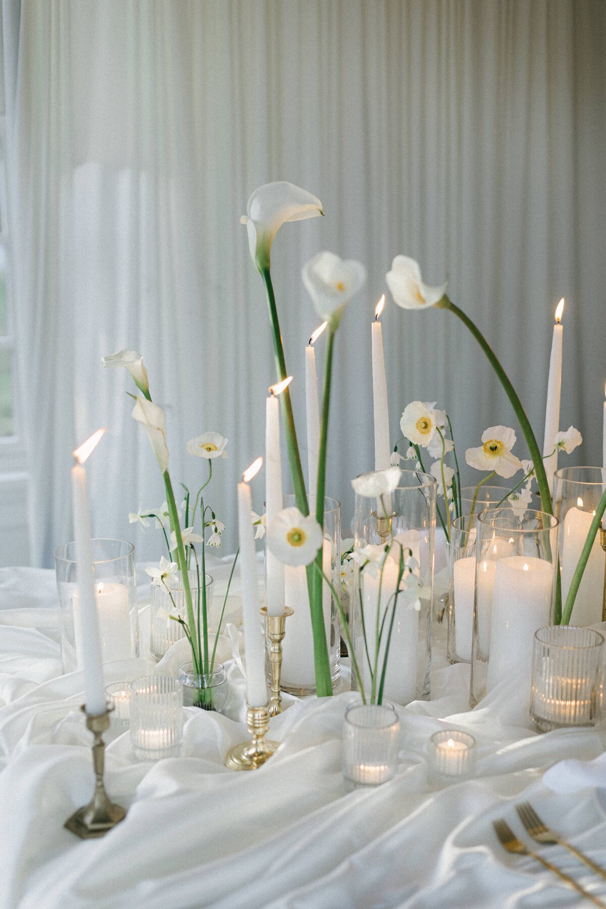Natural light wedding photography with a journalistic approach