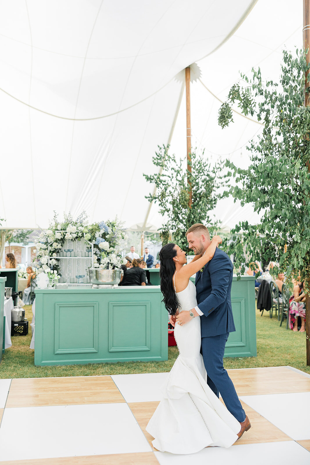 Elizabeth + Chase, Chic Wedding, Makenzie Cioffi Photography LLC, _0091