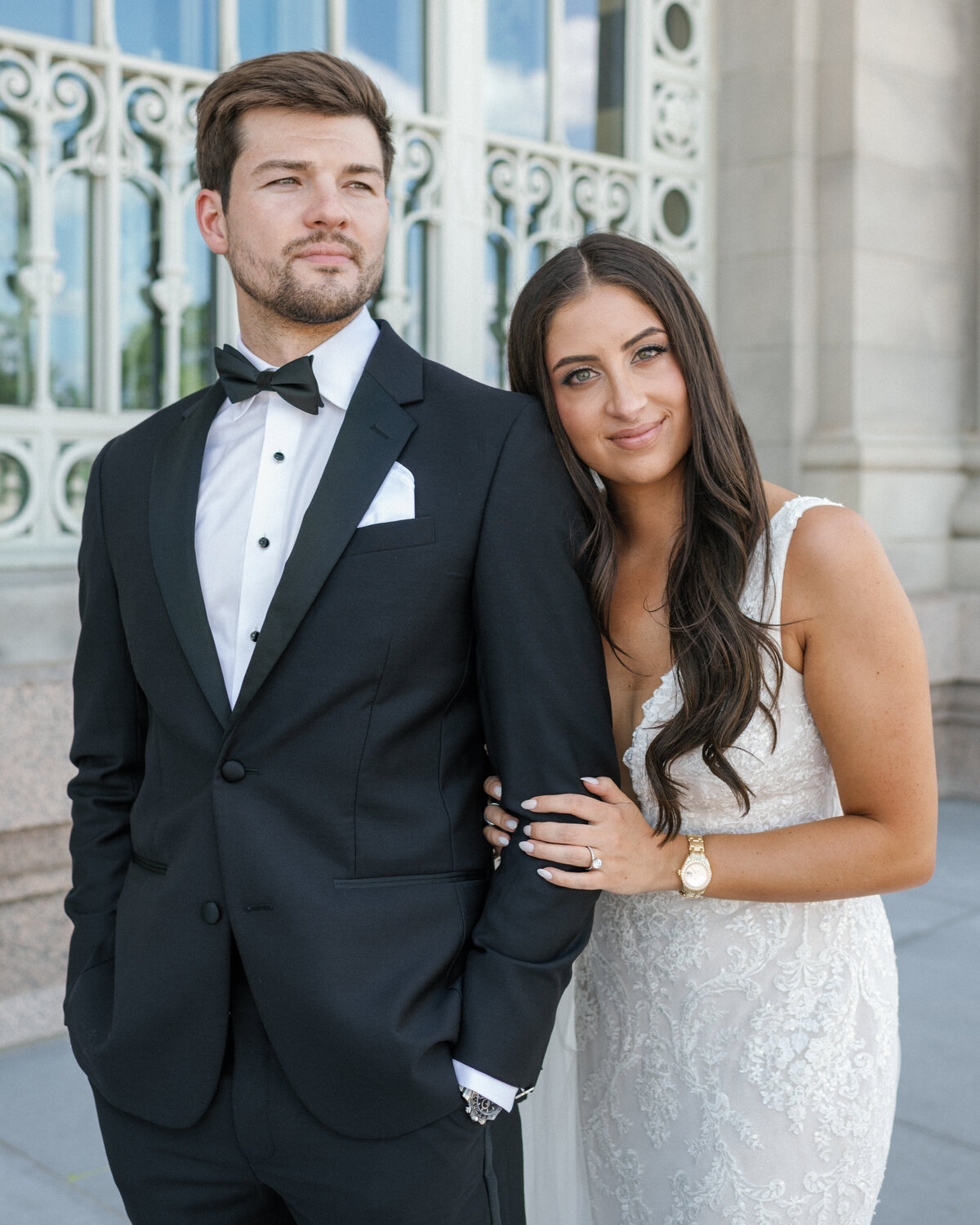 book-tower-detroit-luxury-wedding-photo-217