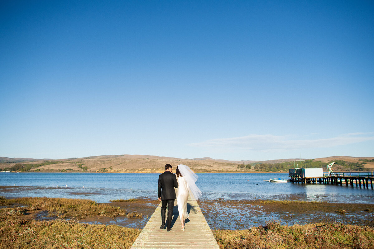 meg-smith-wedding-photographer-inverness-lodge-intimate-wedding-017