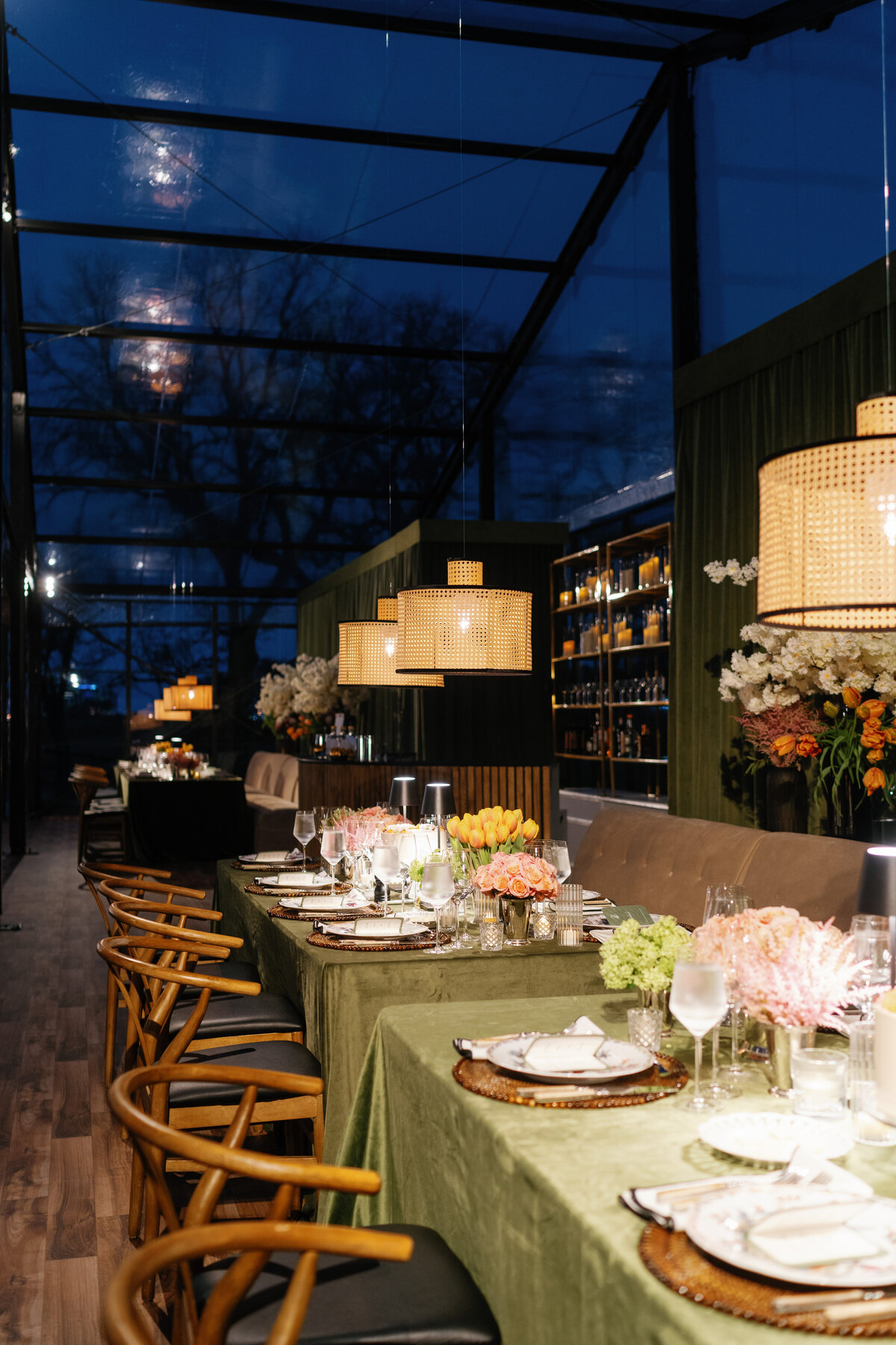 Evening candle lit wedding reception in Dallas with a garden feel