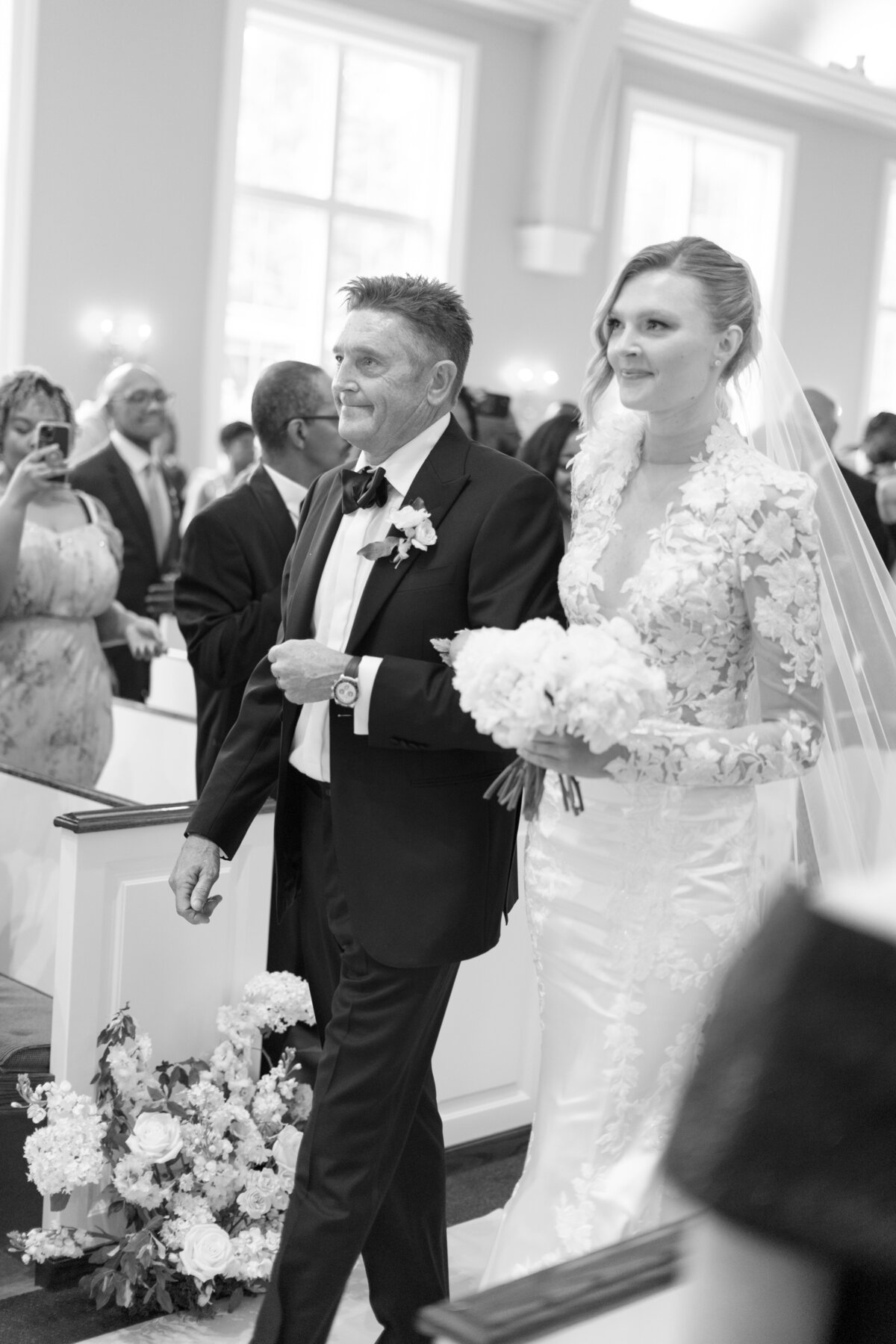 Savannah-Jamey-Country-Club-Buffalo-Summer-Wedding-11