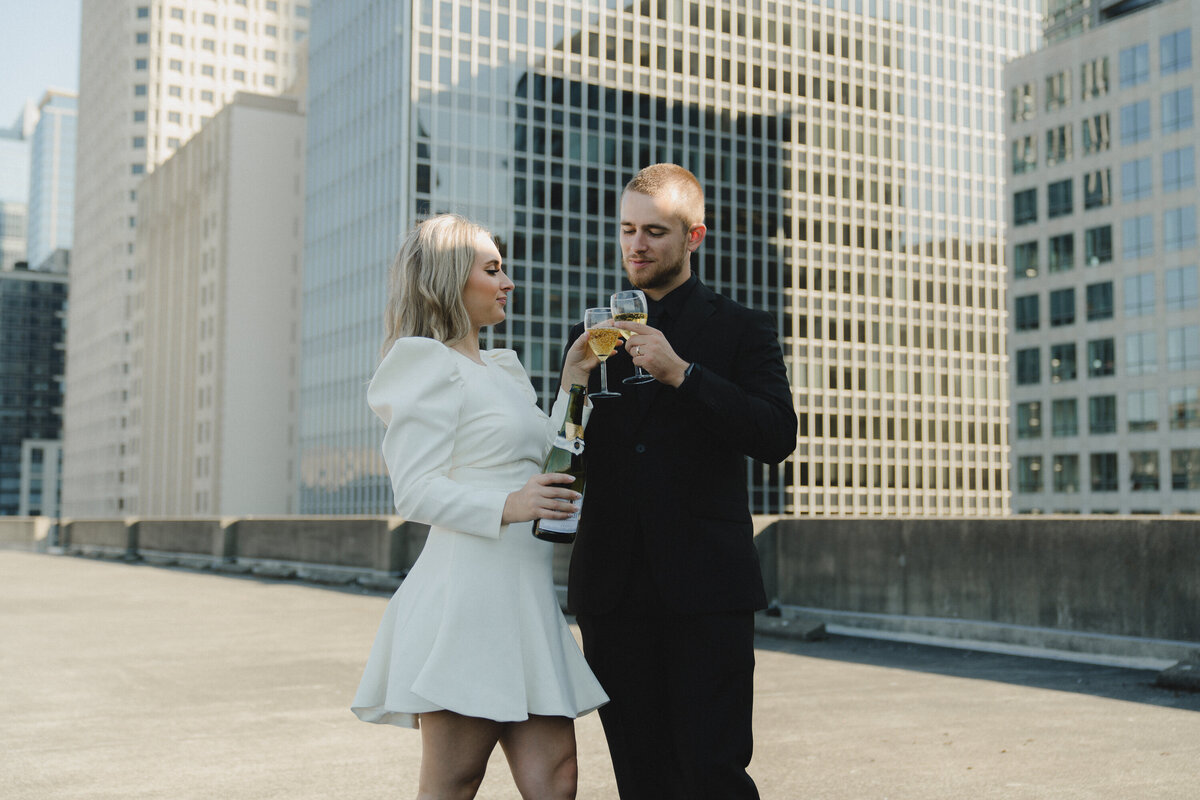 Sara-Canon-Elopement-Downtown-Seattle-WA-Amy-Law-Photography-69