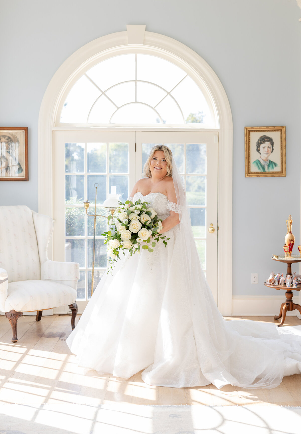 Brittany_Andrew_Bride_Prep-113