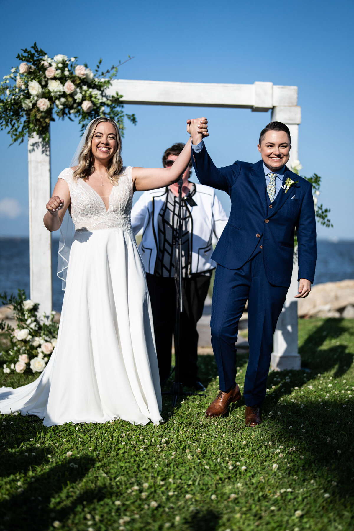 Wedding ceremony at Bay Waveland Yacht Club