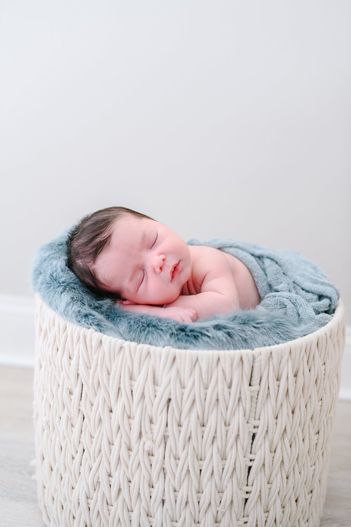 nicholas-newborn-tristate-new-jersey-family-newborn-maternity-photographer_0756