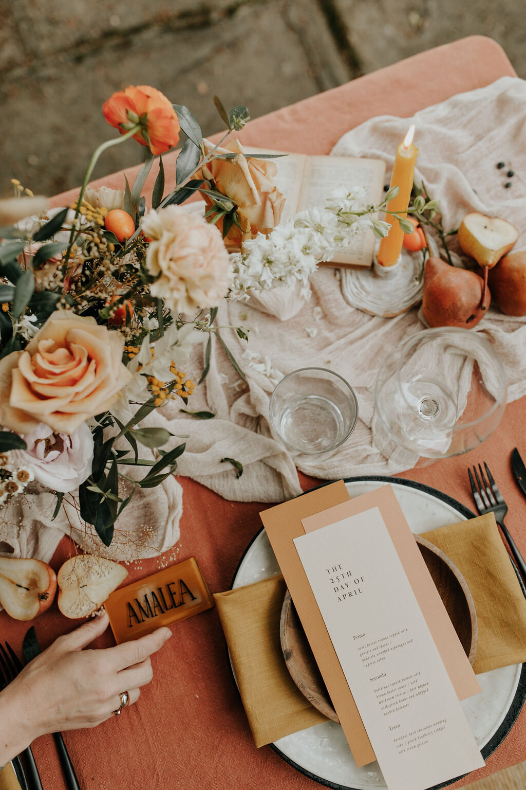 Tuscany Tablescape wedding flowers