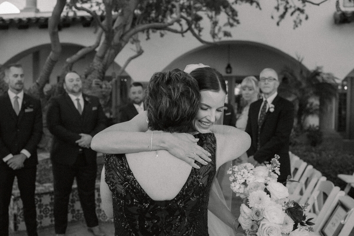 Sarah & Steven Wedding Sneak Peeks-62