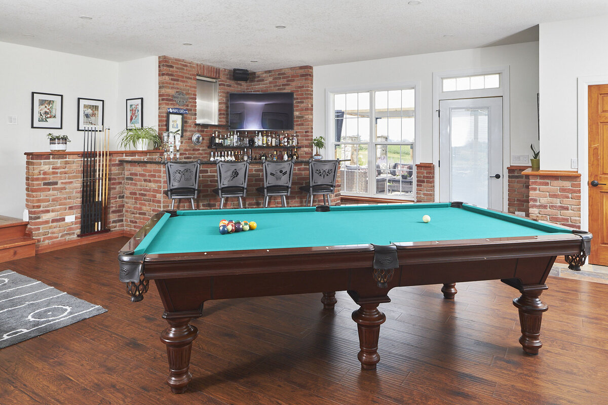 Bar and pool room- W.C Craftsman