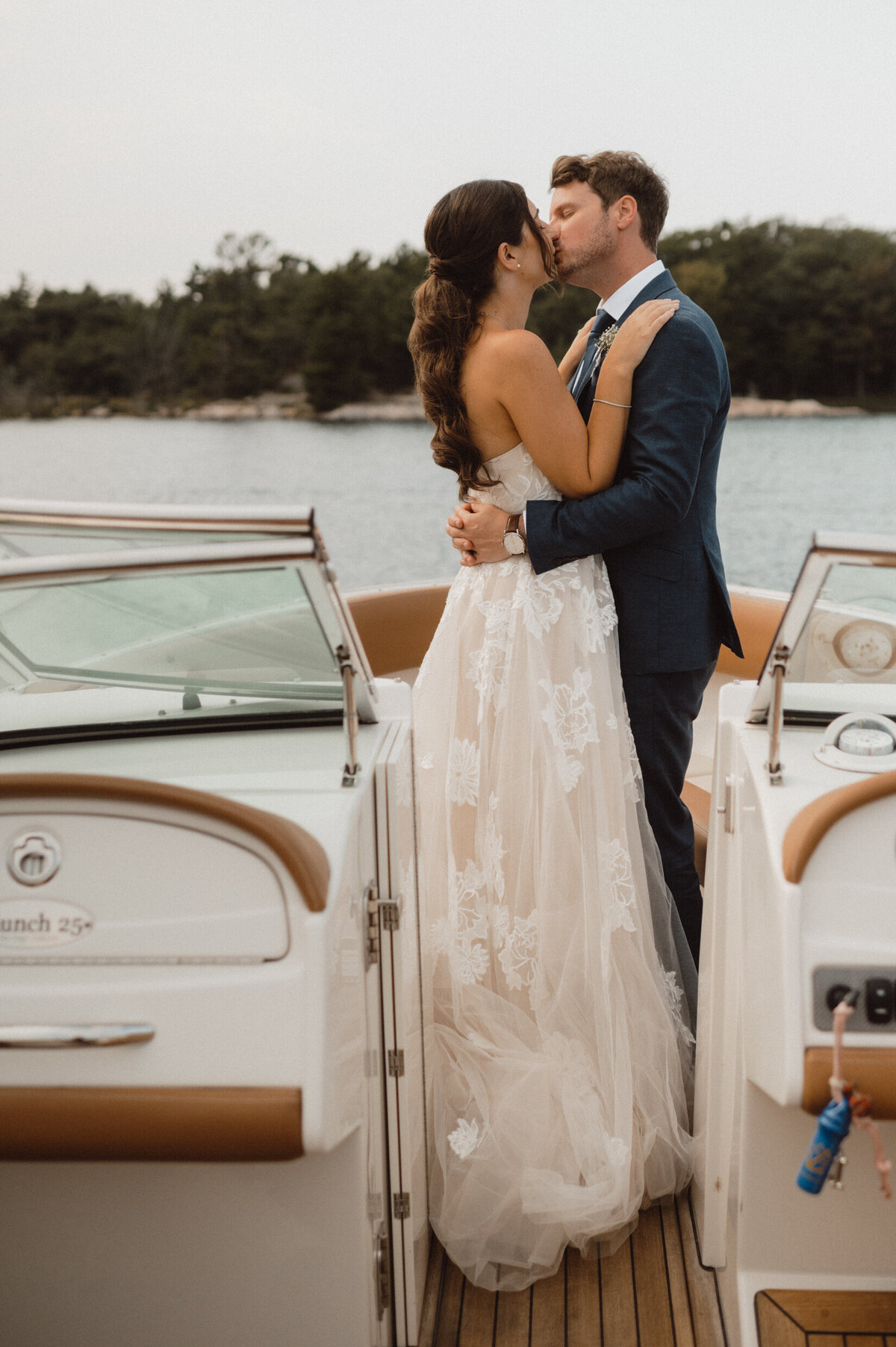 AllieJenningsPhoto-SaraRylendWedding-SNEAKPEEKS-205