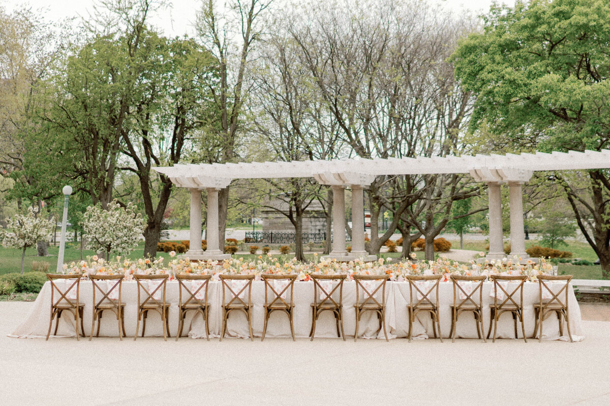 Chicago History Musem Wedding Editorial - Alison Mae PhotographyAMP05757-Edit