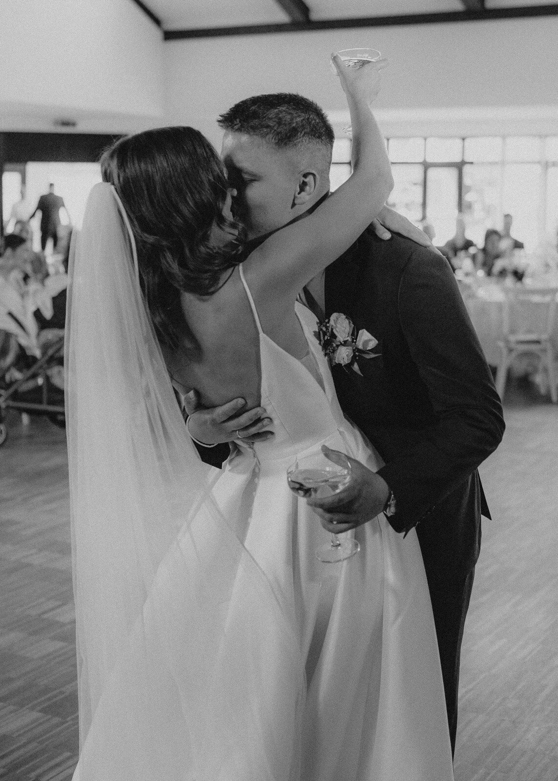 Hochzeit-elegant-KlosterAltenberg53