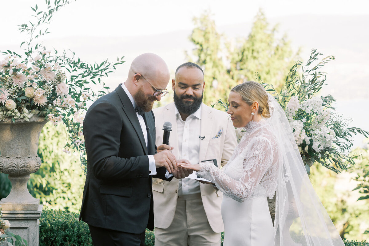 minted-photography-okanagan-kelowna-destination-wedding-photographer-wedding-kelowna-estate-wedding-madison-and-brandon-71