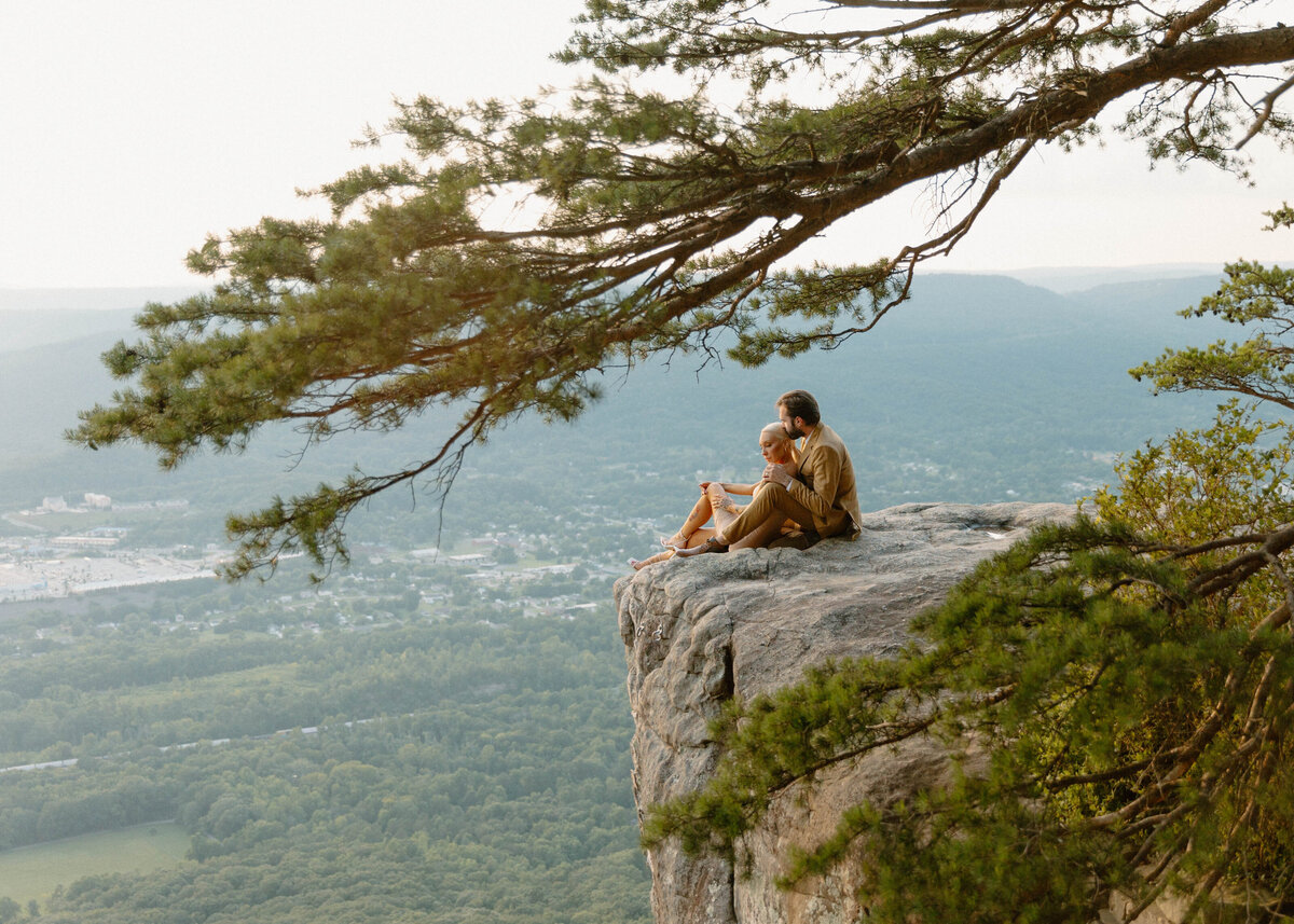 Ashlynn Shelby Photography_Sunset Rock Chattanooga TN-36