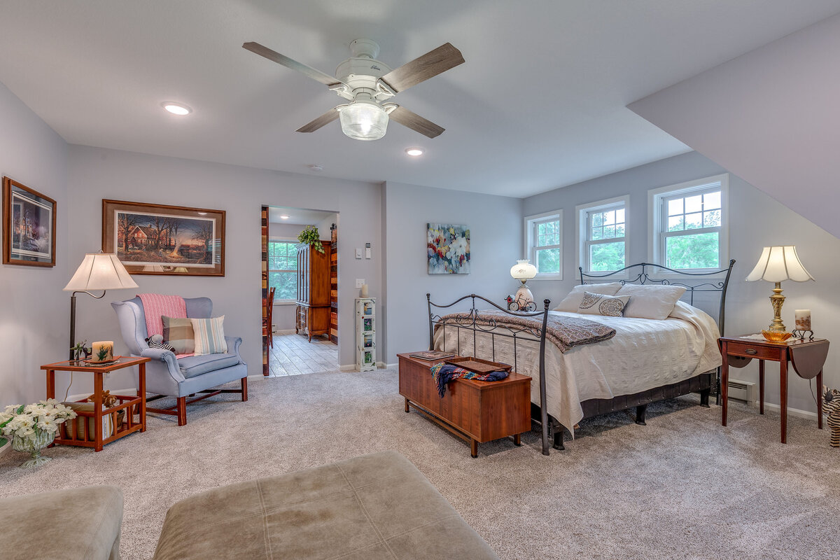 7302 Isaak Ave NW_16-SMALL