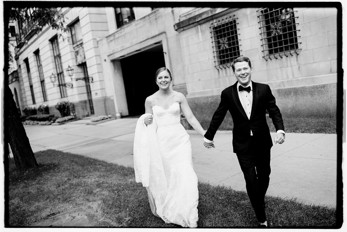 st-james-chapel-wedding-chicago-26