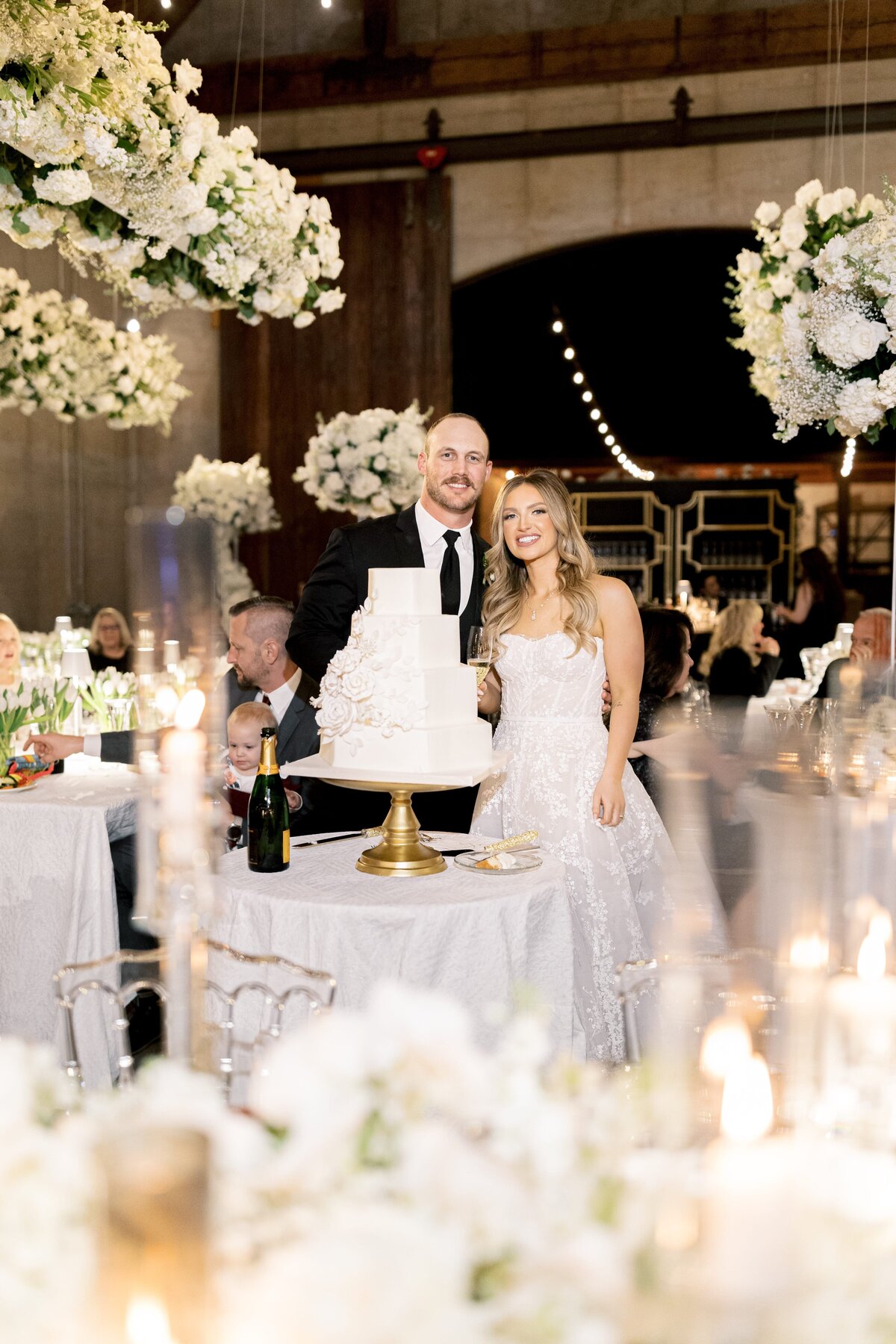 Lindsey-and-Justin-Wedding-Emily-Nicole-Photo-1041