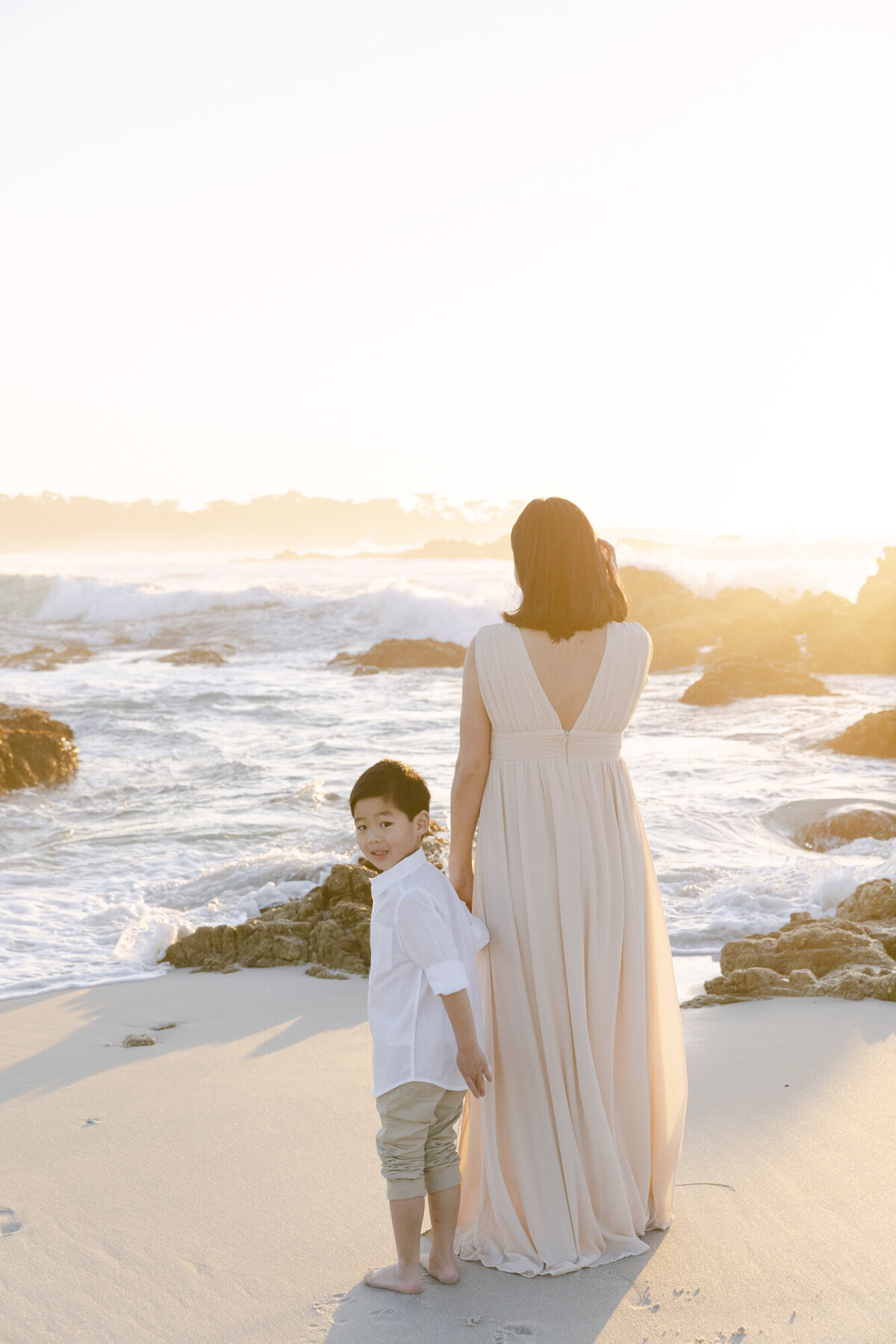 PERRUCCIPHOTO_PEBBLE_BEACH_FAMILY_MATERNITY_SESSION_51