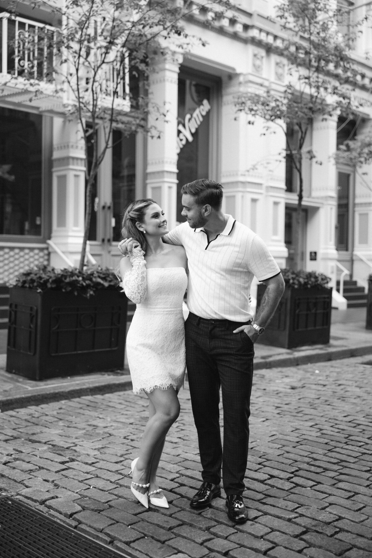 Tatia & Marco - NYC Soho Manhattan - Engagement Previews 058