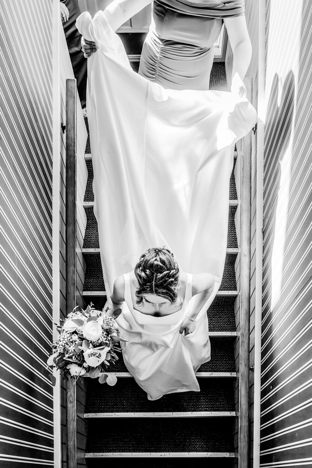 kari-bjorn-photography-zH6lKivU6gg-unsplash-2