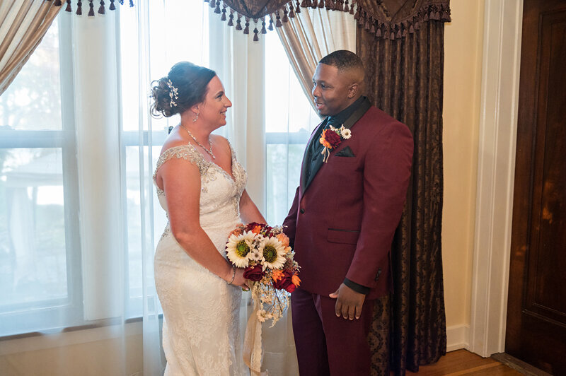 Detroit Wedding Photographer Victoria Wedding Chapel-043