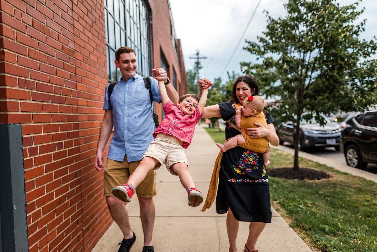 Cleveland Family Lifestyle Photographer_1_4720