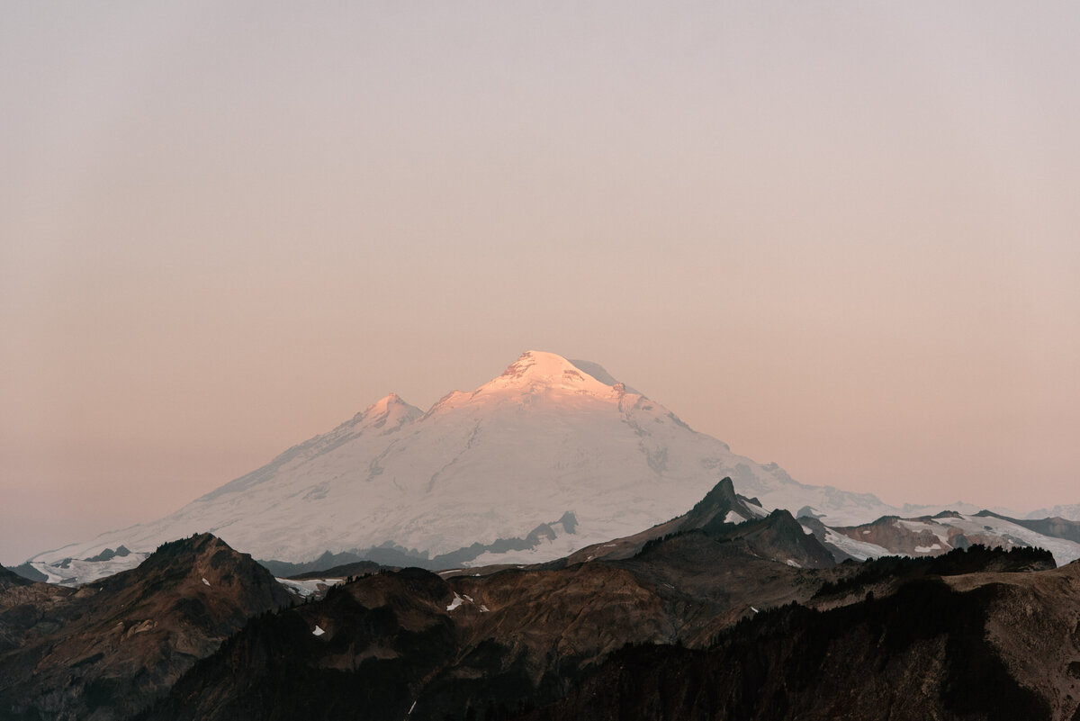 mount_baker_sunrise