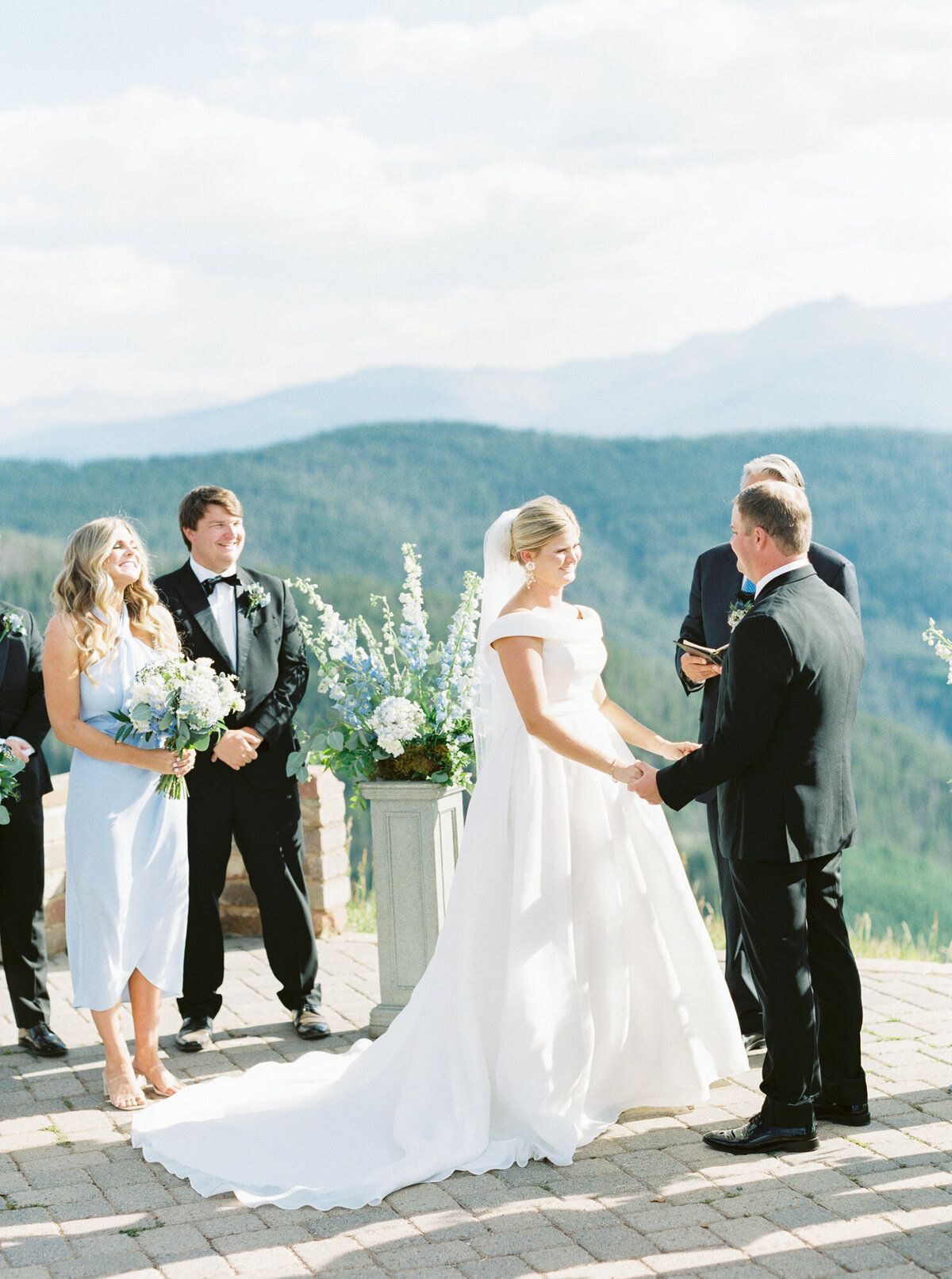 vail-mountain-wedding-deck-27