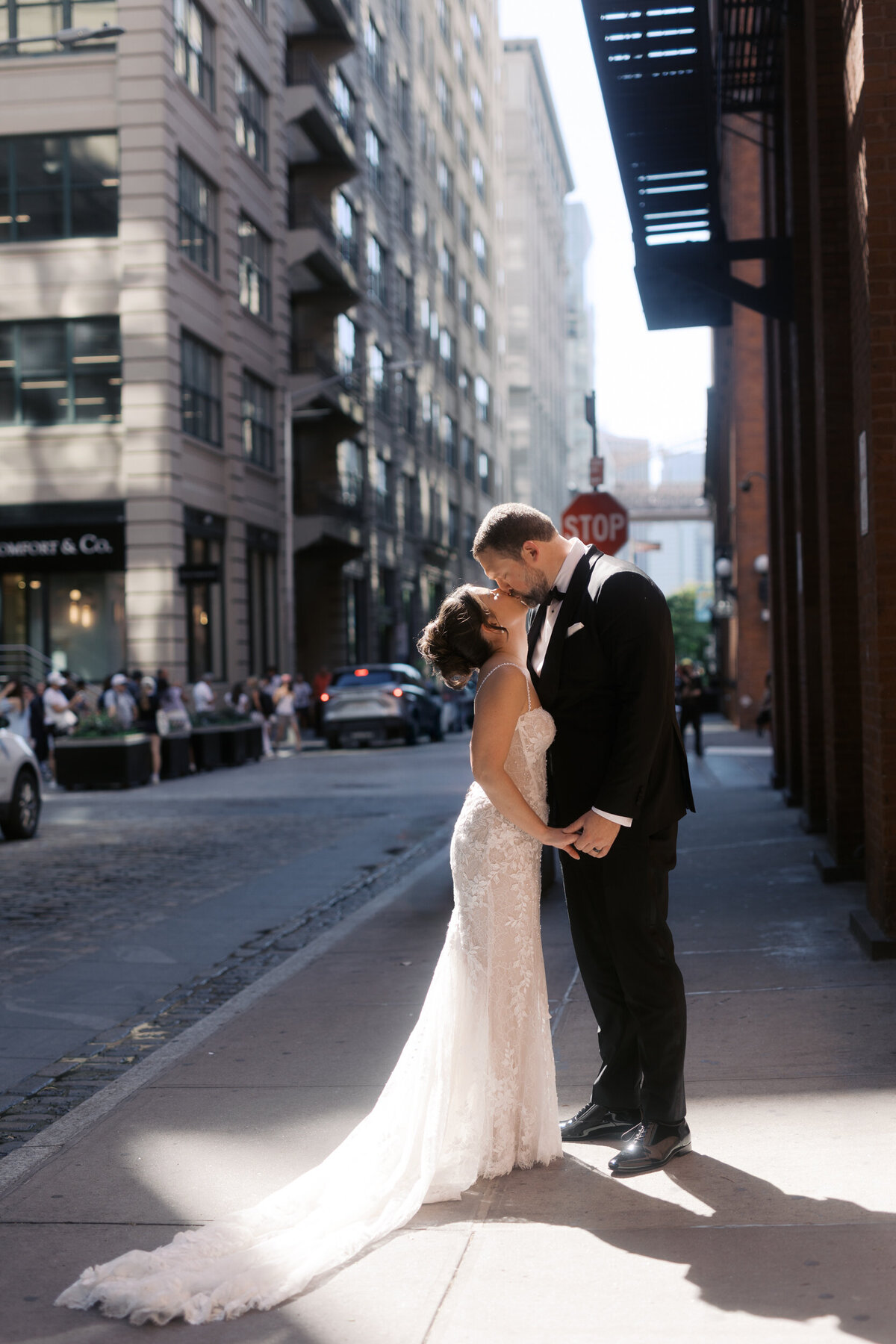 25-Wythe-Hotel-summer-wedding-22