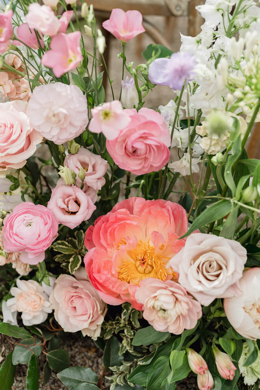 luxury - wedding - france - planning - flowers - florals - florist -chateau - soutfrance 11