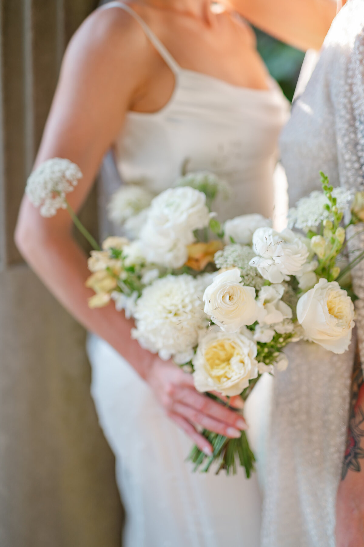 bridal-bouquet-yellow-white-roses-sarah-brehant-events
