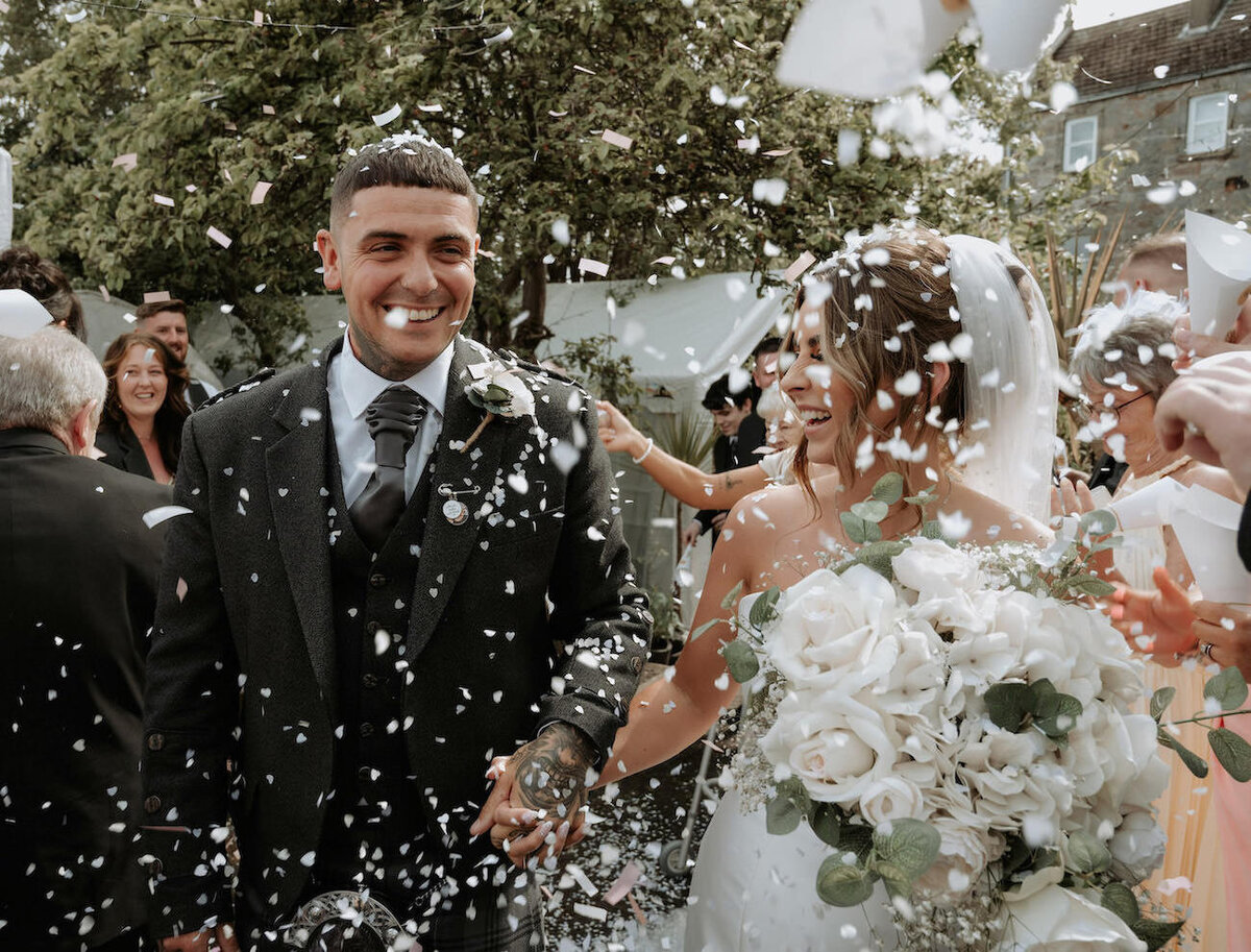 Nicola-Campbell-Editorial-Wedding-Photographer-Scotland-The-Ship-Kinghorn-Mr&MrsODonnell-2602