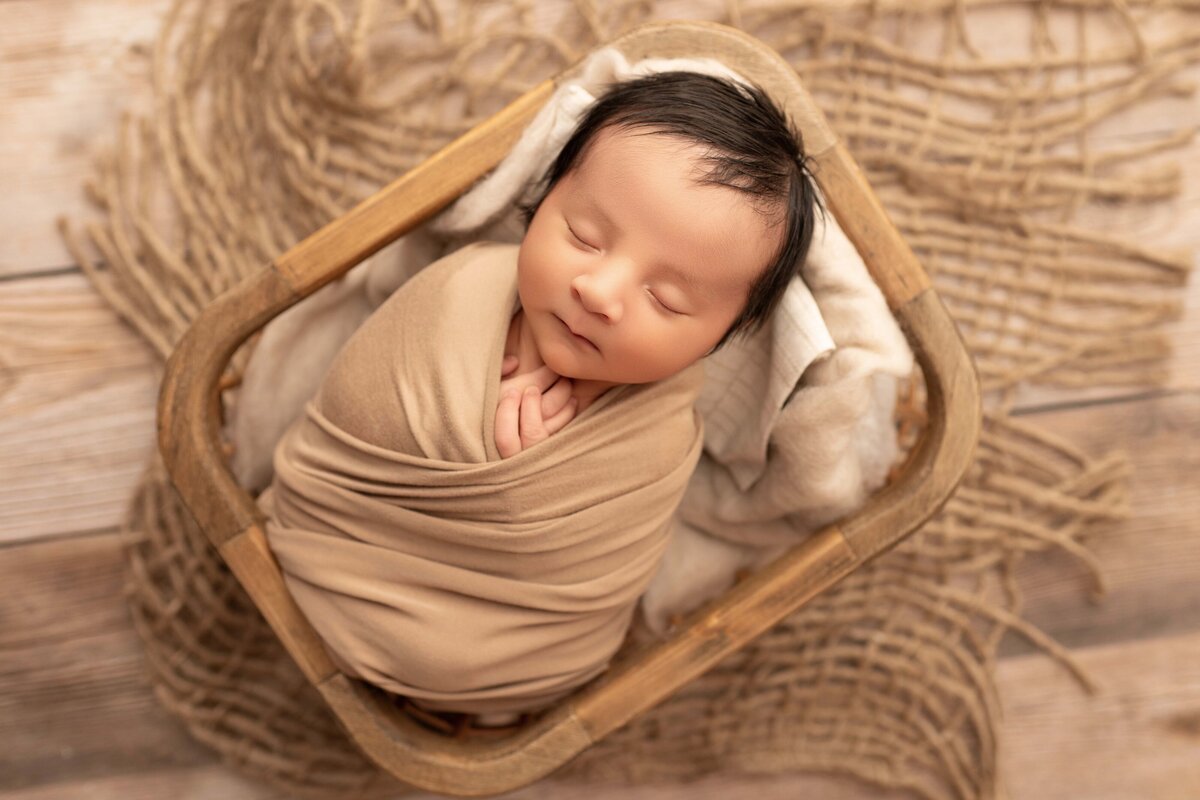 tri cities newborn boy crate