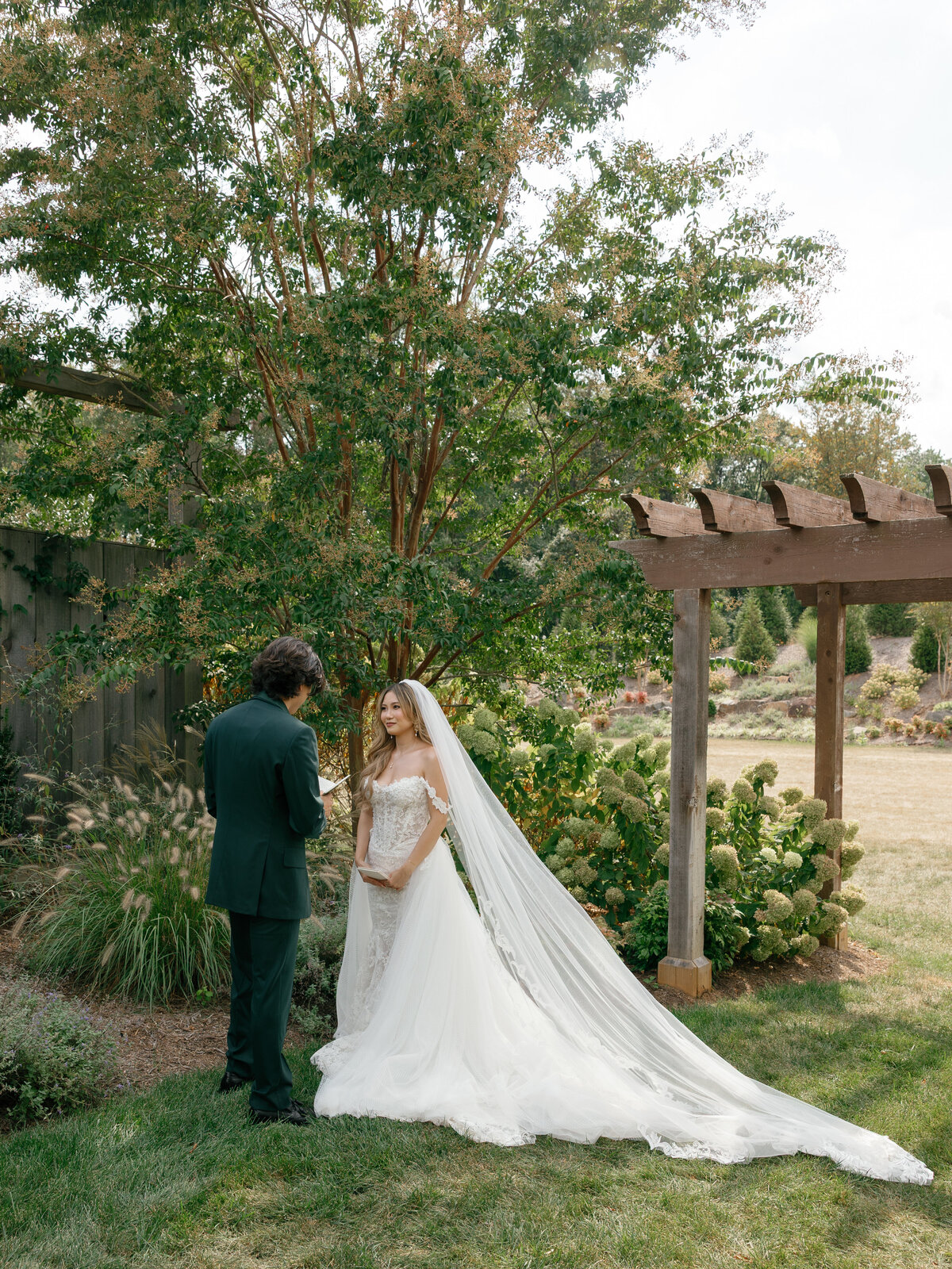 dmv-wedding-pam-dale-sneaks-19