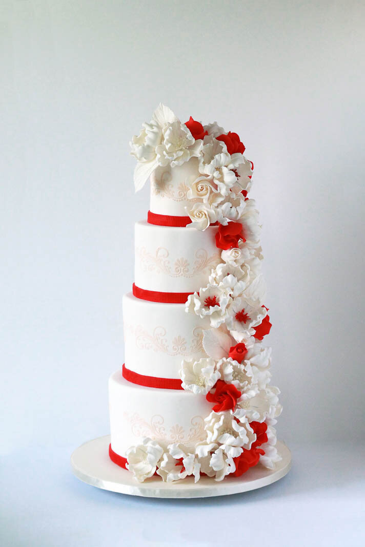 vintage ornate wedding cake with floral garland, Hamilton ON wedding cakes