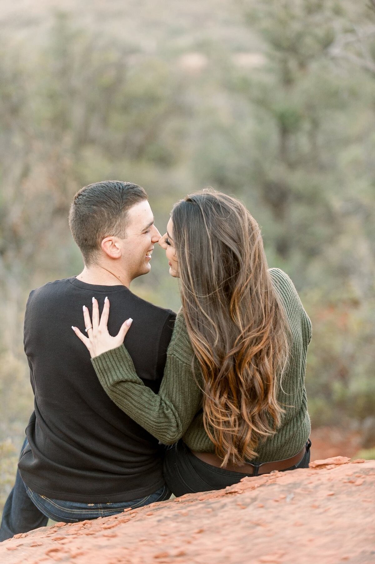 sedona-engagement-photo-00055