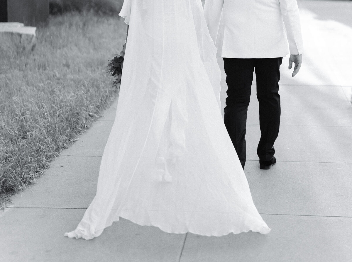 Luxury Arizona wedding captured in an urban industrial setting