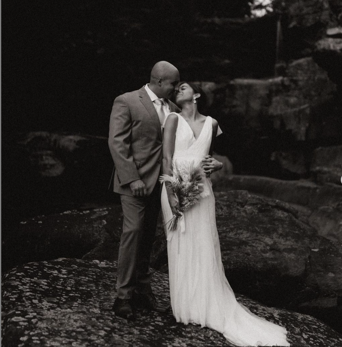 artistic NEPA and Philly wedding photographer