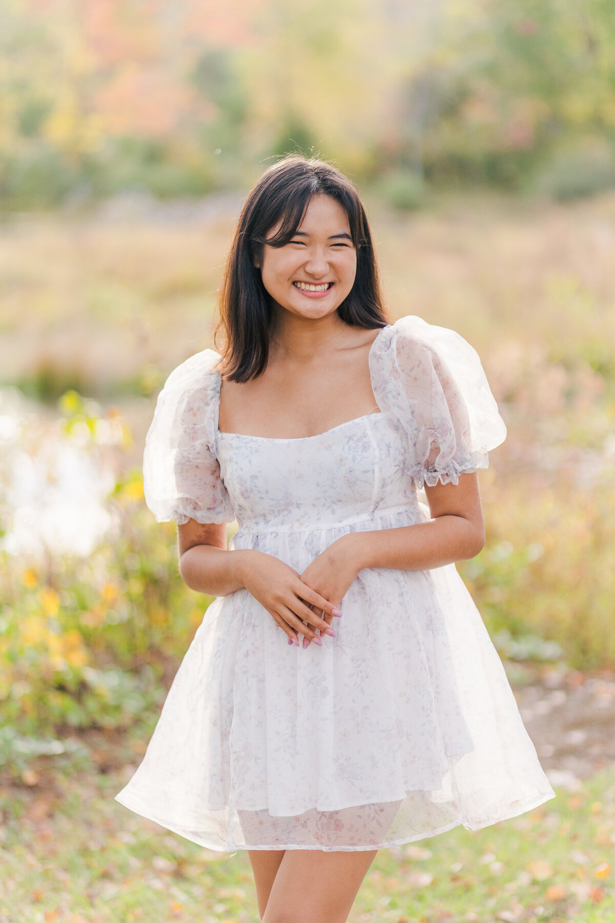 Amanda Coll Photography Senior Seniors Graduate Graduation College High School Portrait Lifestyle Photographer Northern Virginia Shenandoah Valley Colorful Bright Light Airy ACP_Seniors_Zoe_063
