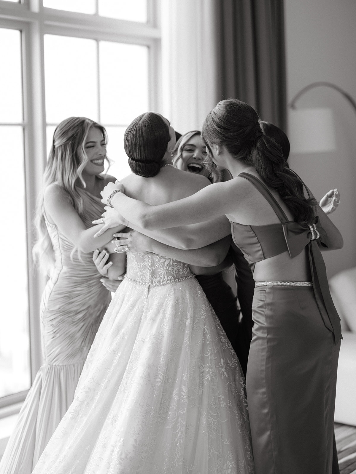 bridesmaids-hug-coral-gables-2SA-W