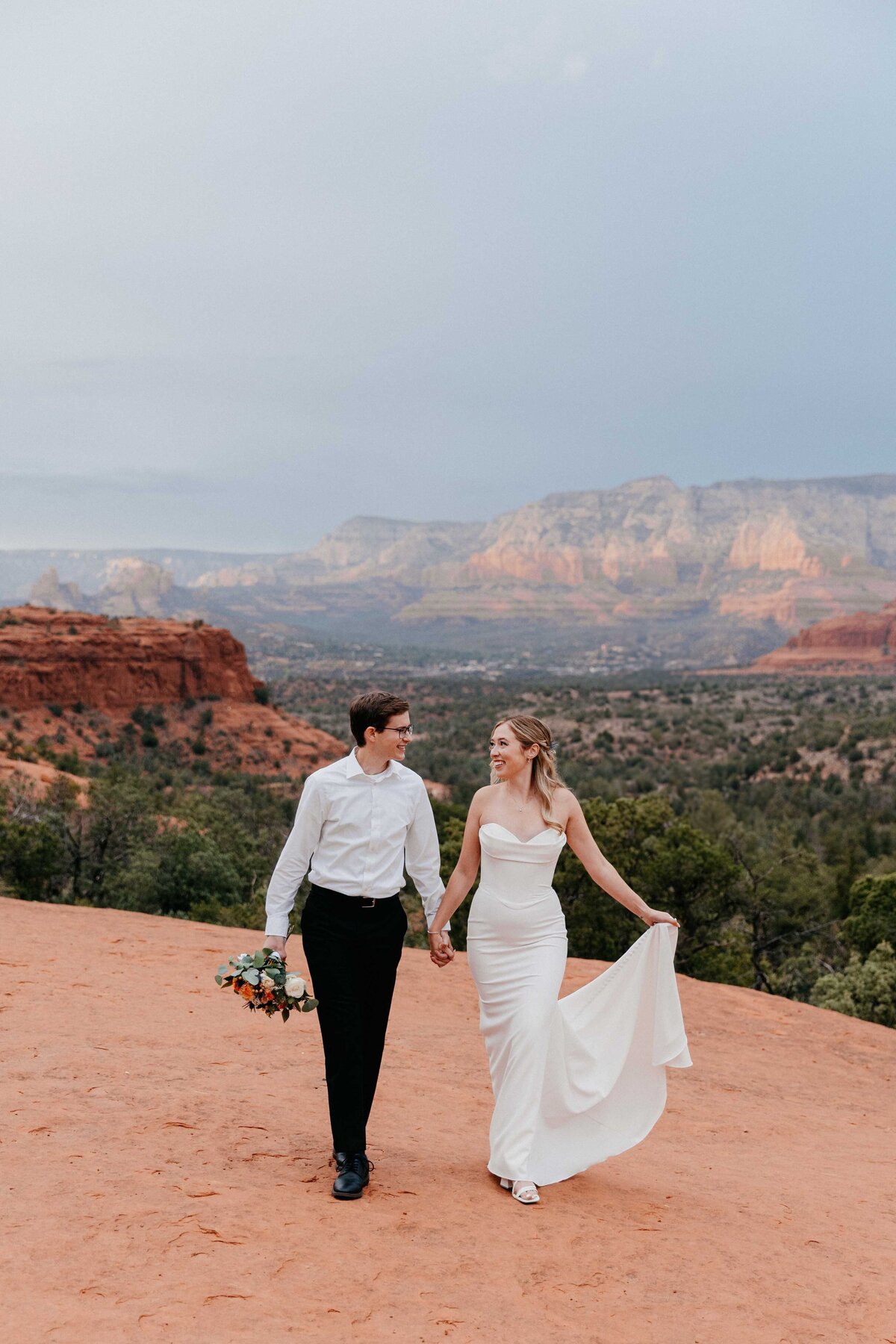 Sedona-Arizona-Desert-Elopement-Wedding-Photography_0018