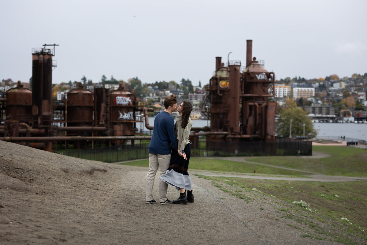Surprise Seattle wedding Proposal, engagement photography Gas Works Park- 18