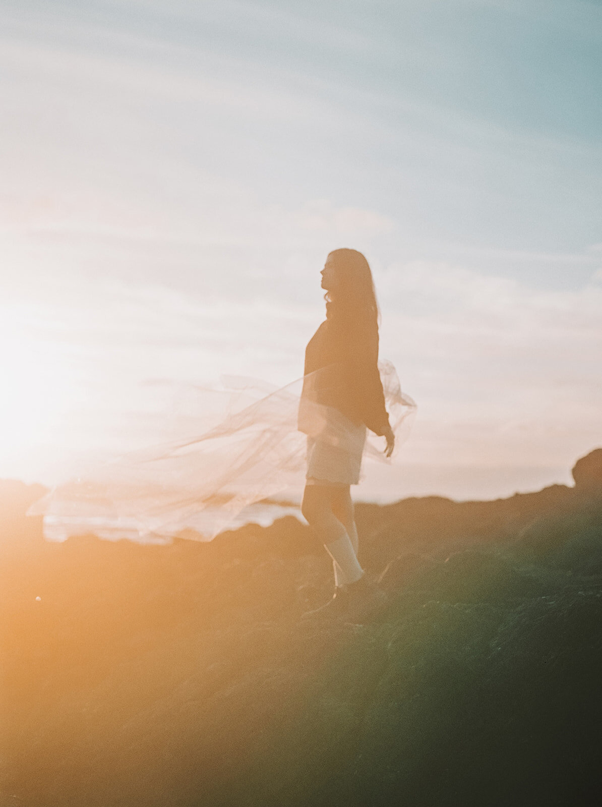 Photos by Canadian wedding and elopement photographer Sarah Rolles Photography