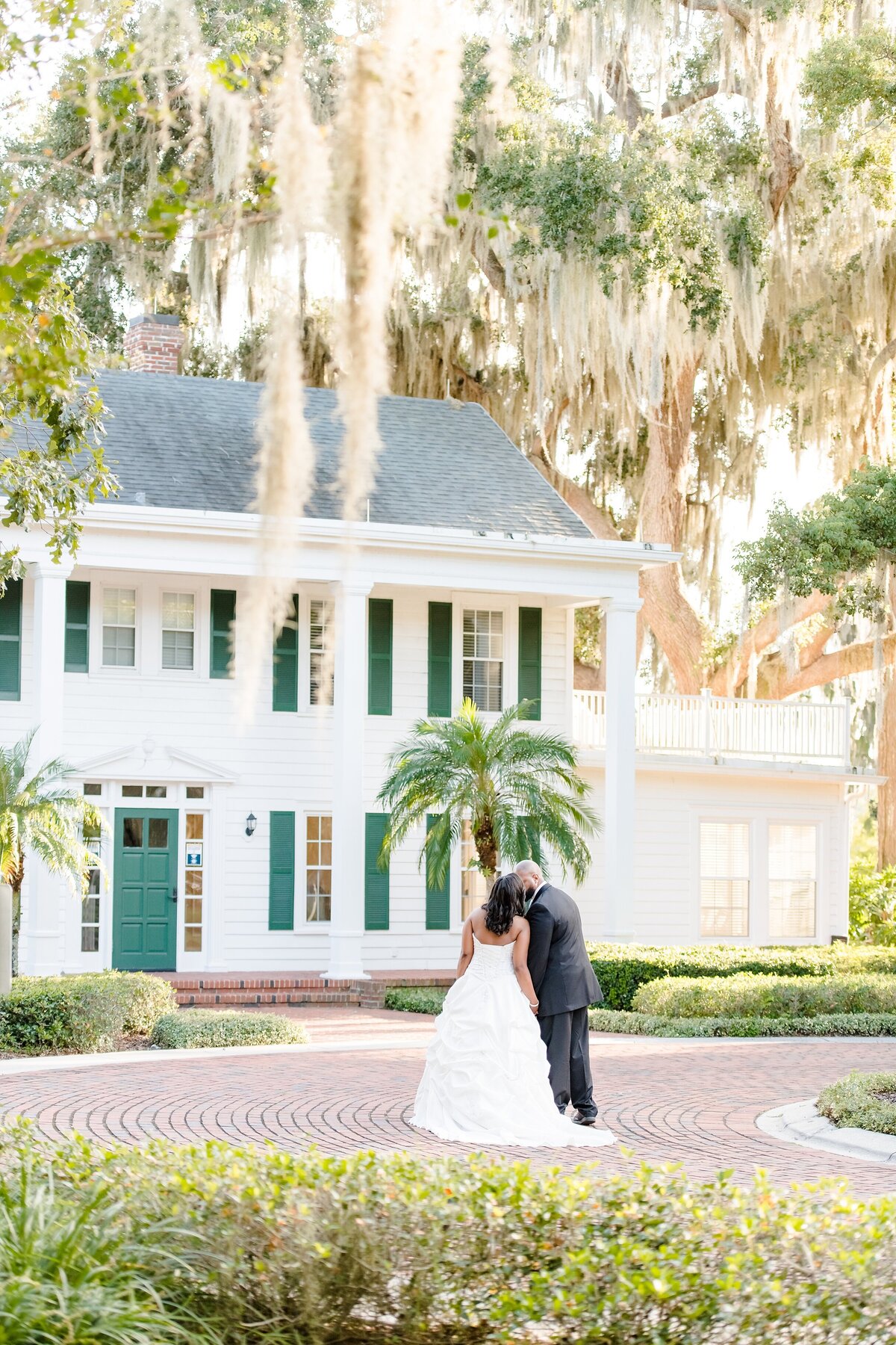Florida Wedding Photographer | Cypress Grove Estate House Wedding | Chynna Pacheco Photography-38