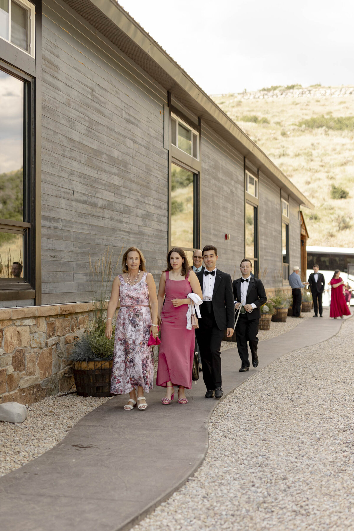 KateEdwardsWeddings_Caroline&Tom_Wedding_Finals-617