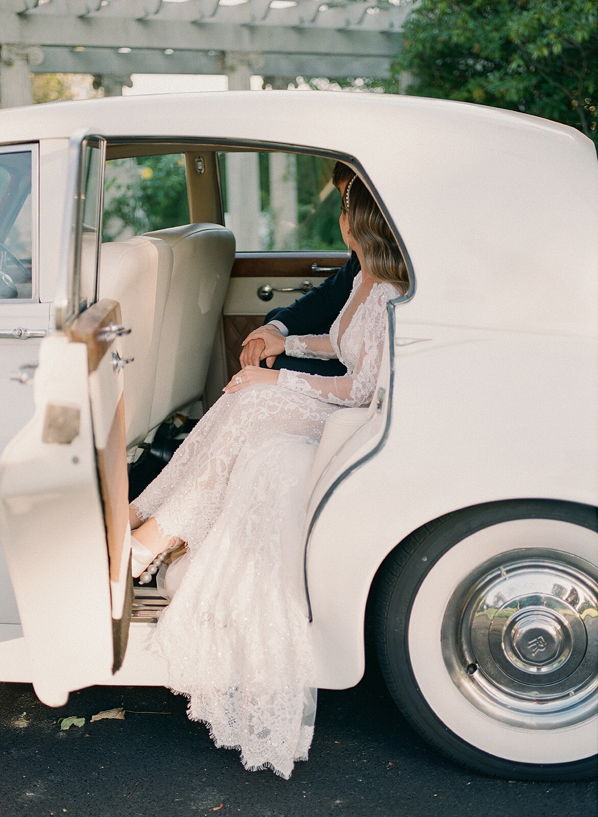 Kate_Murtaugh_Events_Newport_Rosecliff_wedding_planner_vintage_Rolls_Royce