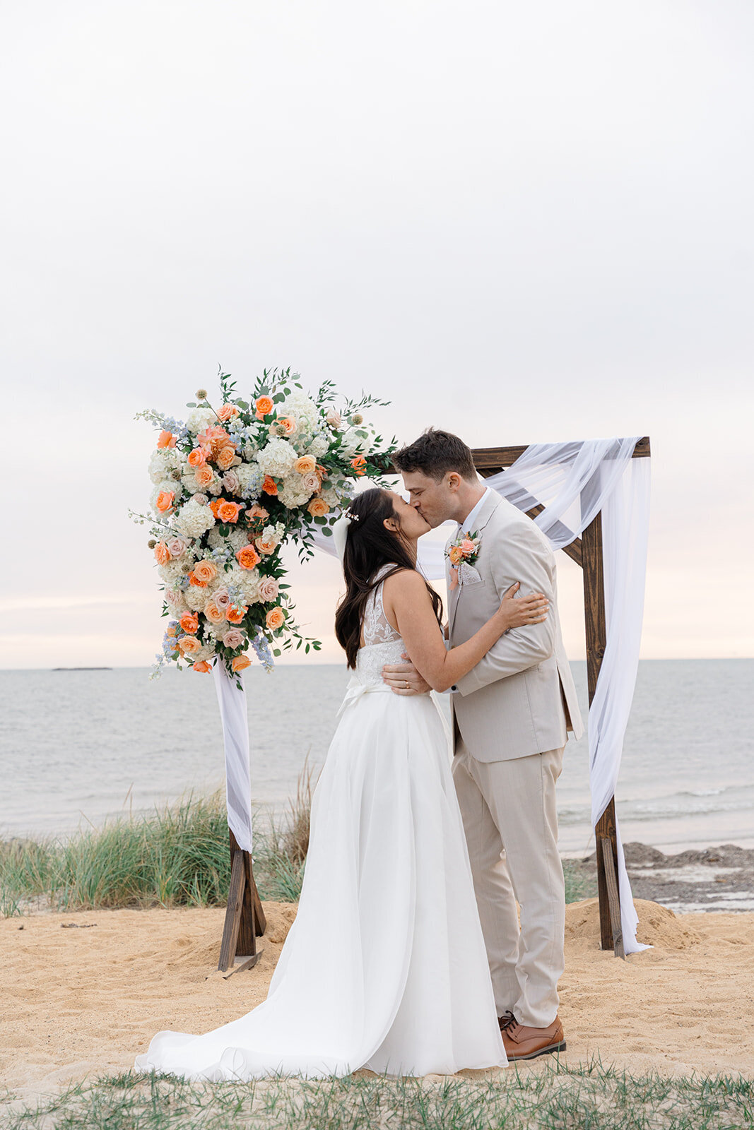 ceremony-the-lighthouse-inn-west-dennis-4