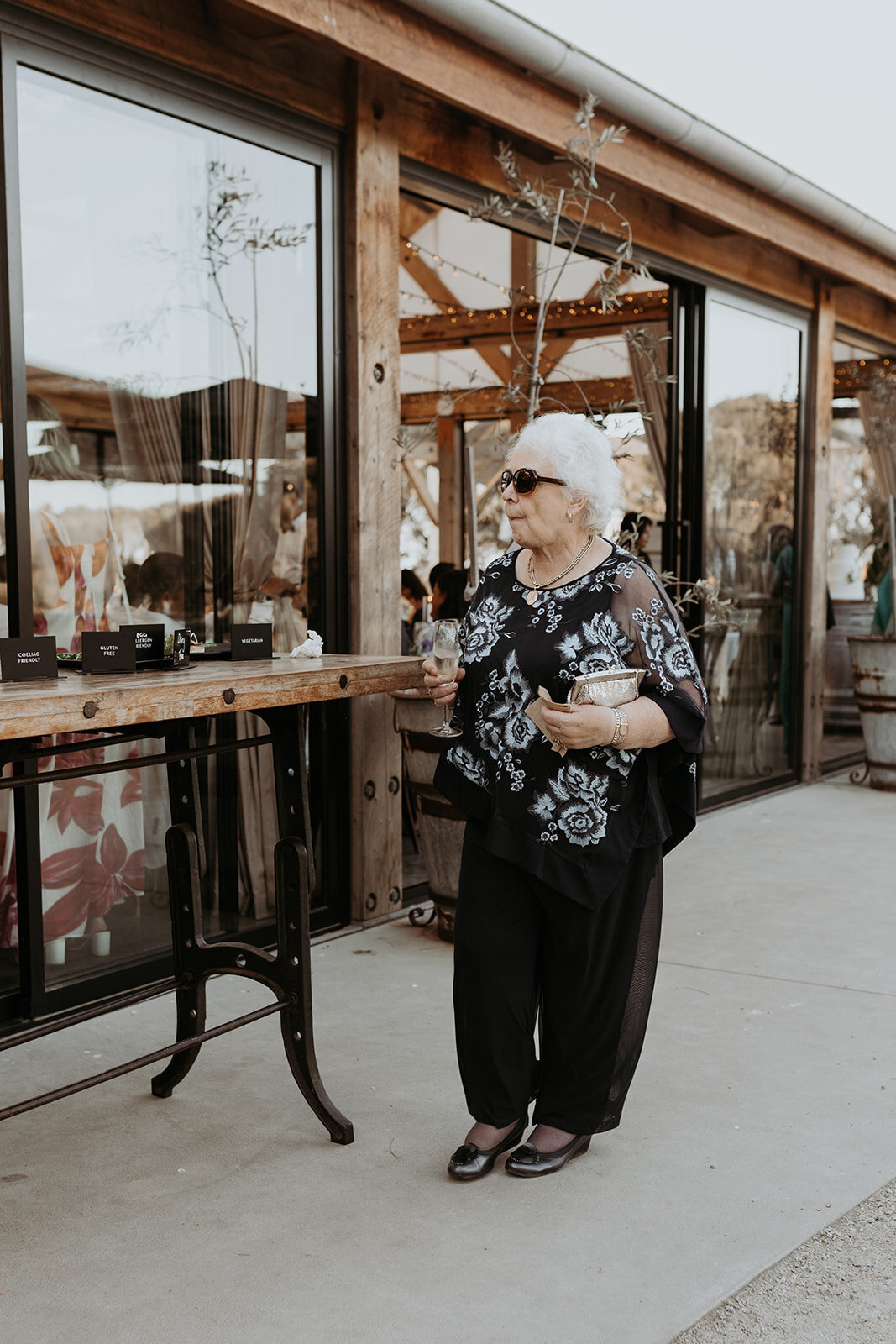 Sneak peek (129 of 195)