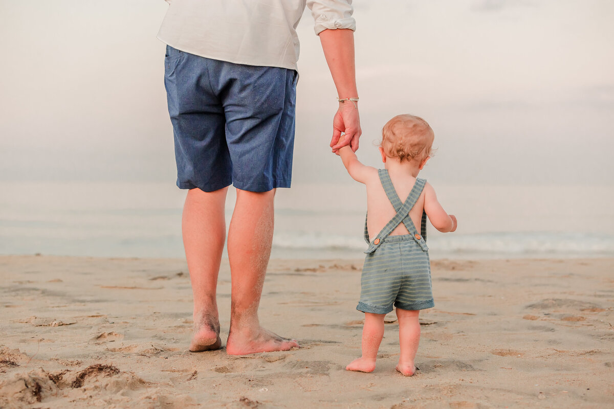 sharonelizabethphotography-obxfamilyphotographer-avalonpier-obxfamilyportraits0511