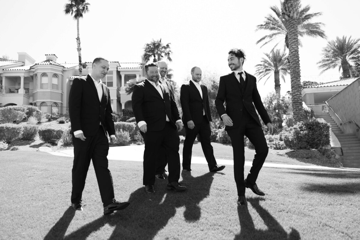 106_riskyexposure_n_las-vegas-elopement-photography-weddings